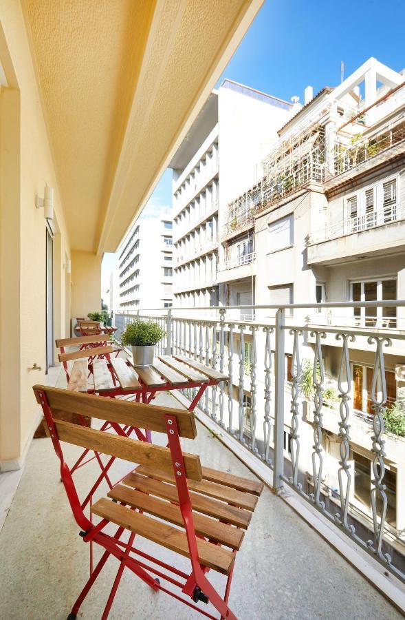 Chloe Boutique Apartments Nikis Athen Exterior foto